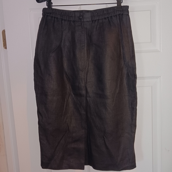 unknown Dresses & Skirts - Basic black skirt